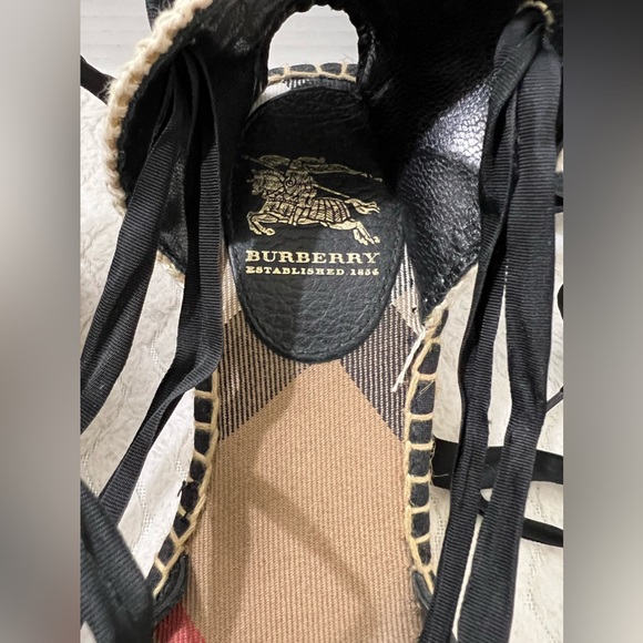 Burberry Women’s Size 37 US 6.5 Ankle Wrap Espadrilles Wedge Open Toe EUC - Picture 13 of 13